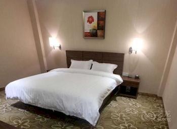 Hualian Business Hotel Шеньян Экстерьер фото